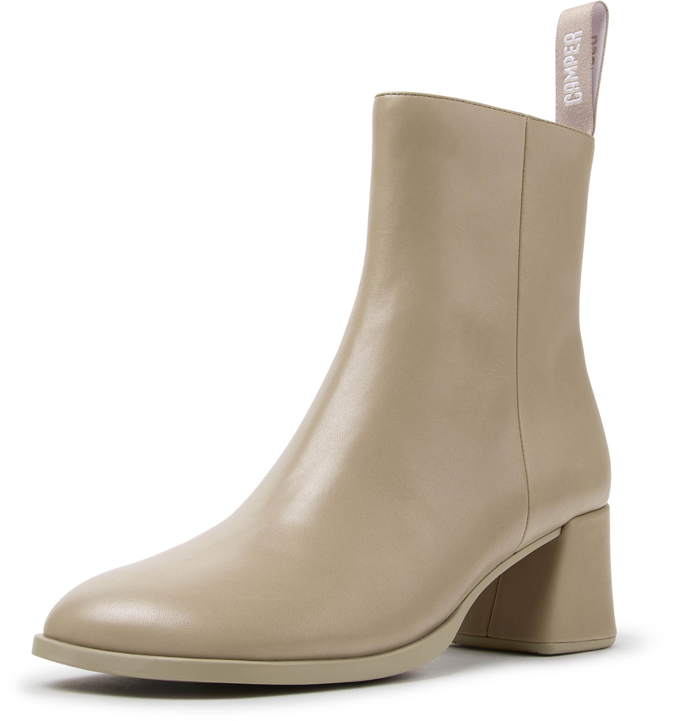 Bottines 'Kora' CAMPER en beige : devant