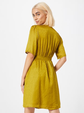 La petite étoile Dress in Green