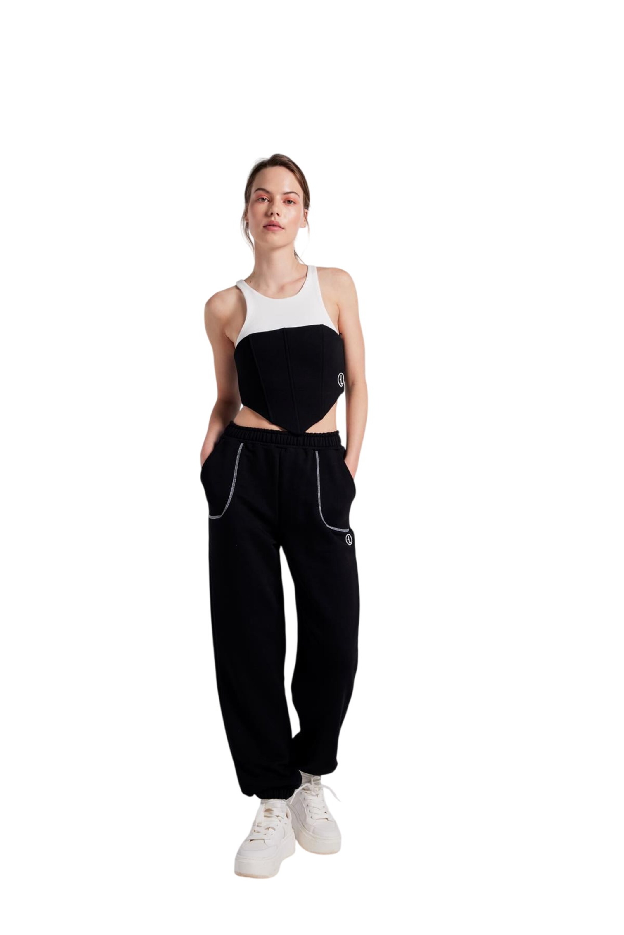HOLLY LOLLY Tapered Hose in Schwarz