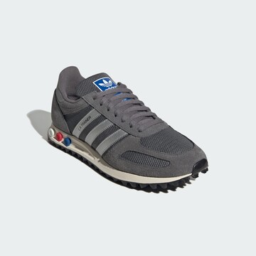 ADIDAS ORIGINALS Sneakers laag 'LA Trainer OG' in Grijs