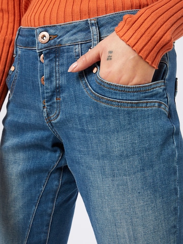 PULZ Jeans Kitsas Teksapüksid 'PZMARY', värv sinine