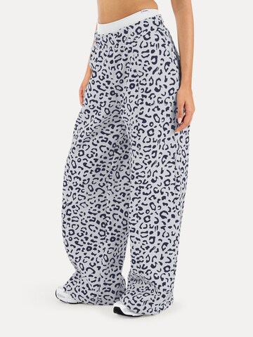 Loosefit Pantalon Smilodox en bleu