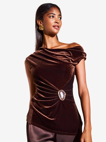 Maglietta di Friends Like These in marrone: frontale