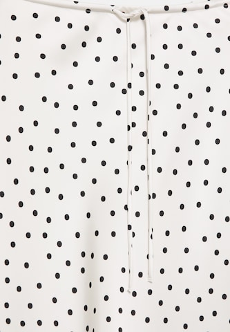 Jupe Pull&Bear en blanc