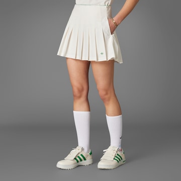 Gonna sportiva 'Originals Pleated' di ADIDAS PERFORMANCE in bianco: frontale