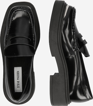 STEVE MADDEN Slip ons in Black ABOUT YOU