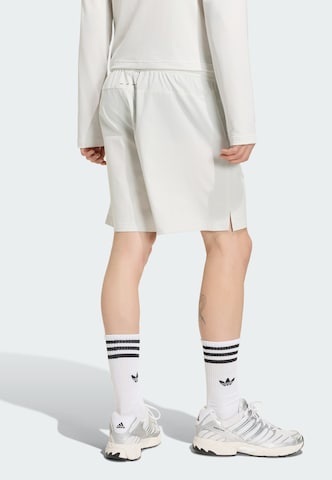 ADIDAS ORIGINALS Regular Trousers 'Trefoil Essentials' in Grey