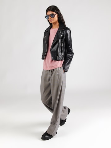 Pull-over 'DARLENE' NÜMPH en rose