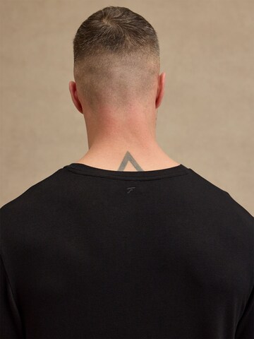 DAN FOX APPAREL Футболка 'Jayden' в Черный