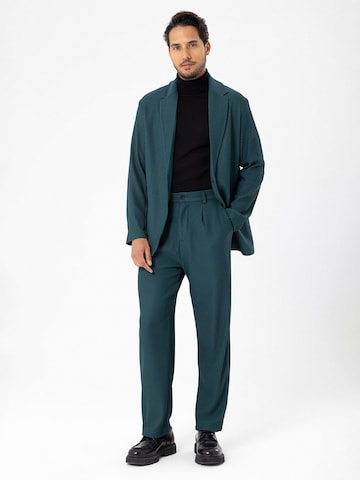 Antioch Loose fit Pleat-front trousers in Green