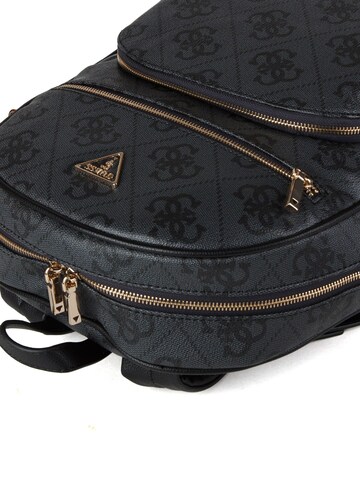 GUESS Rucksack‌‌‌‌‌‌‌‌‌ in Grau
