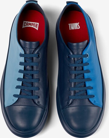 Sneaker bassa 'Chasis Twins' di CAMPER in blu