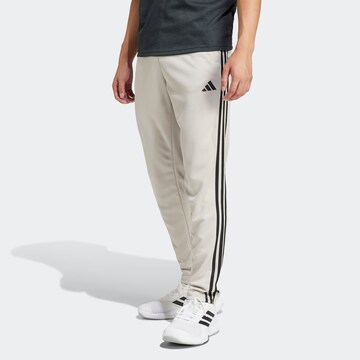 ADIDAS PERFORMANCE - Slimfit Pantalón deportivo 'Essentials' en beige: frente