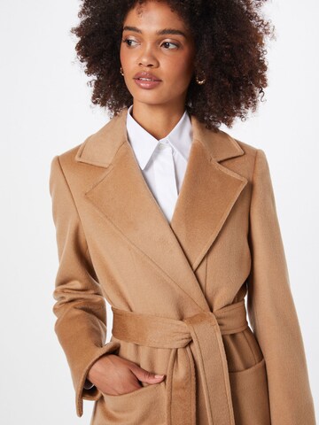 MAX&Co. Between-Seasons Coat 'RUNAWAY' in Brown