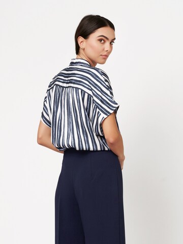 DESOTO Viskosebluse 'Florine', glatte, fließende Qualität in Blau