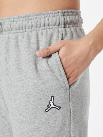 Jordan Tapered Broek in Grijs