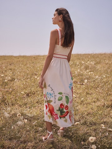 Abito di love & roses in beige