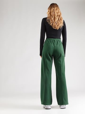 Nike Sportswear Свободный крой Штаны в Зеленый