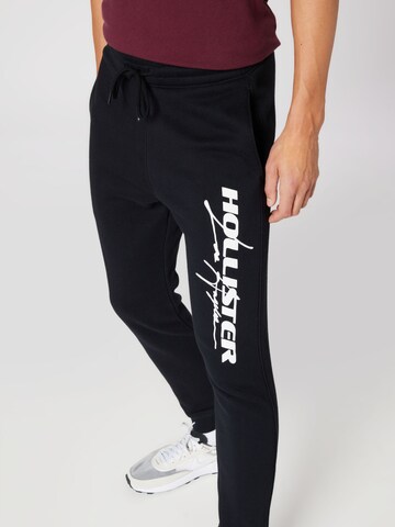 HOLLISTER Дънки Tapered Leg Панталон в сиво