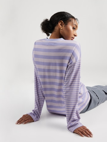 T-shirt 'Blissful' florence by mills exclusive for ABOUT YOU en violet