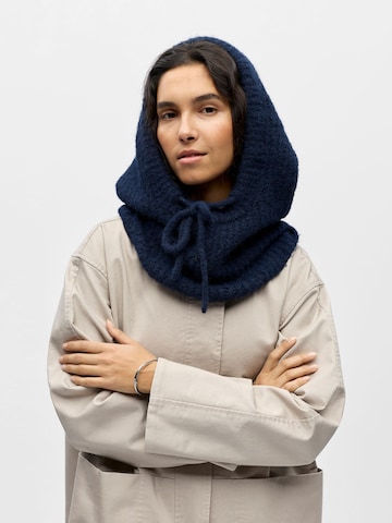 OBJECT Hue 'MILU' i blå: forside