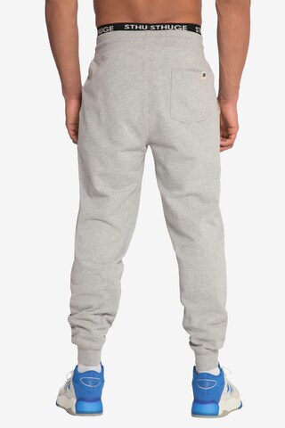 Effilé Pantalon STHUGE en gris
