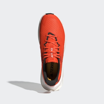 ADIDAS TERREX Loopschoen 'Soulstride Ultra' in Oranje