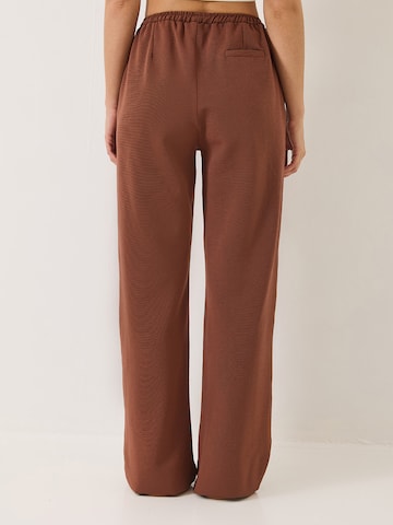 Bianco Lucci Широкий Штаны в Коричневый