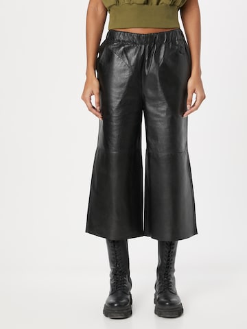 FREAKY NATION Bootcut Kalhoty 'Be Fashion' – černá: přední strana