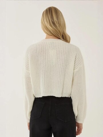 Hiccup Pullover in Weiß