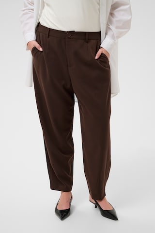 KAFFE CURVE - Loosefit Pantalón 'KCmerla' en marrón