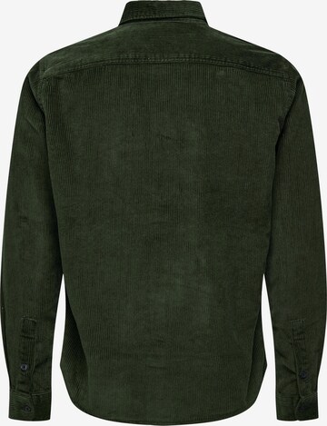 Only & Sons - Ajuste regular Camisa 'Tyn' en verde