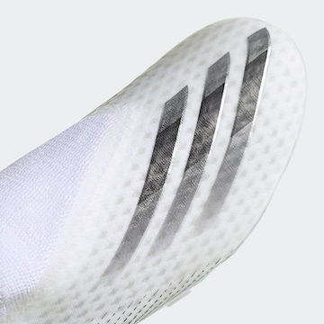 balta ADIDAS SPORTSWEAR Futbolo bateliai 'X GHOSTED.3'