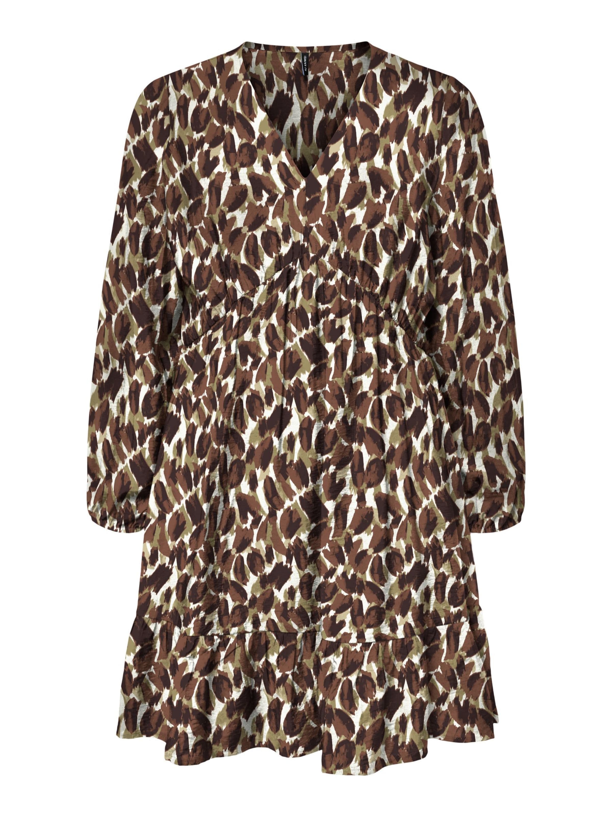 Vero Moda Curve - Vestido 'Mea' en marrón: frente