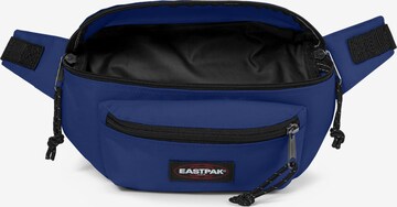 EASTPAK Torba na pasek 'DOGGY' w kolorze niebieski