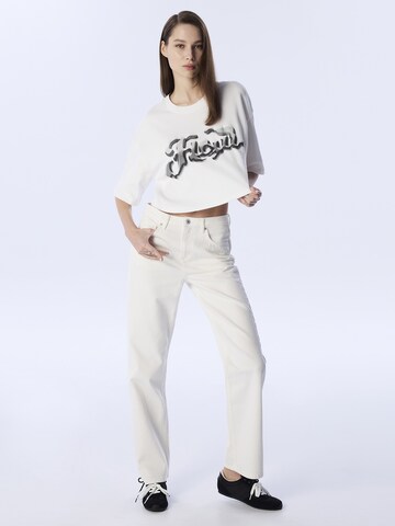 Twist Shirt in Wit