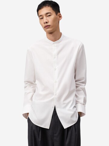 Adolfo Dominguez - Ajuste regular Camisa en blanco: frente