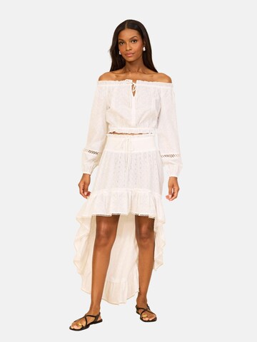Tailleur di Lipsy in bianco: frontale