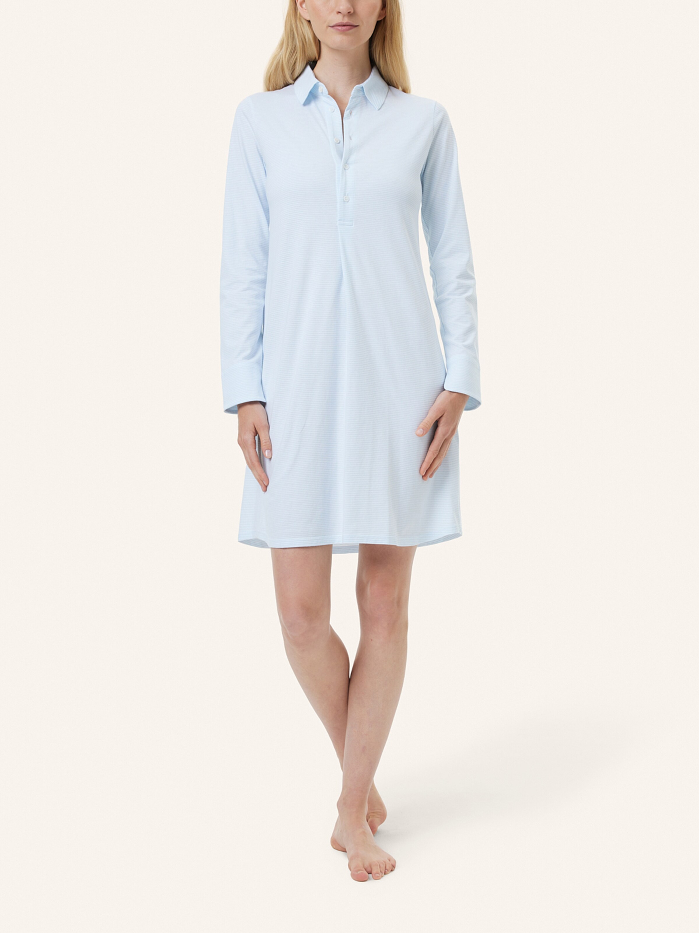 Yellamaris Nightgown ' Classic ' in Blue: front
