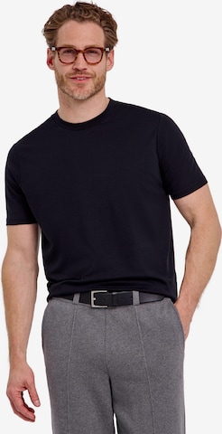 FALKE Basic in Schwarz: Vorderseite