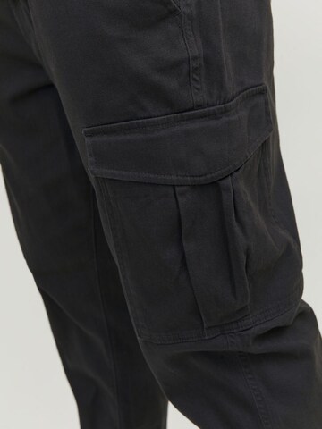 regular Pantaloni cargo di Jack & Jones Plus in nero