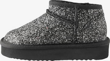 Next Snow boots in Black: front