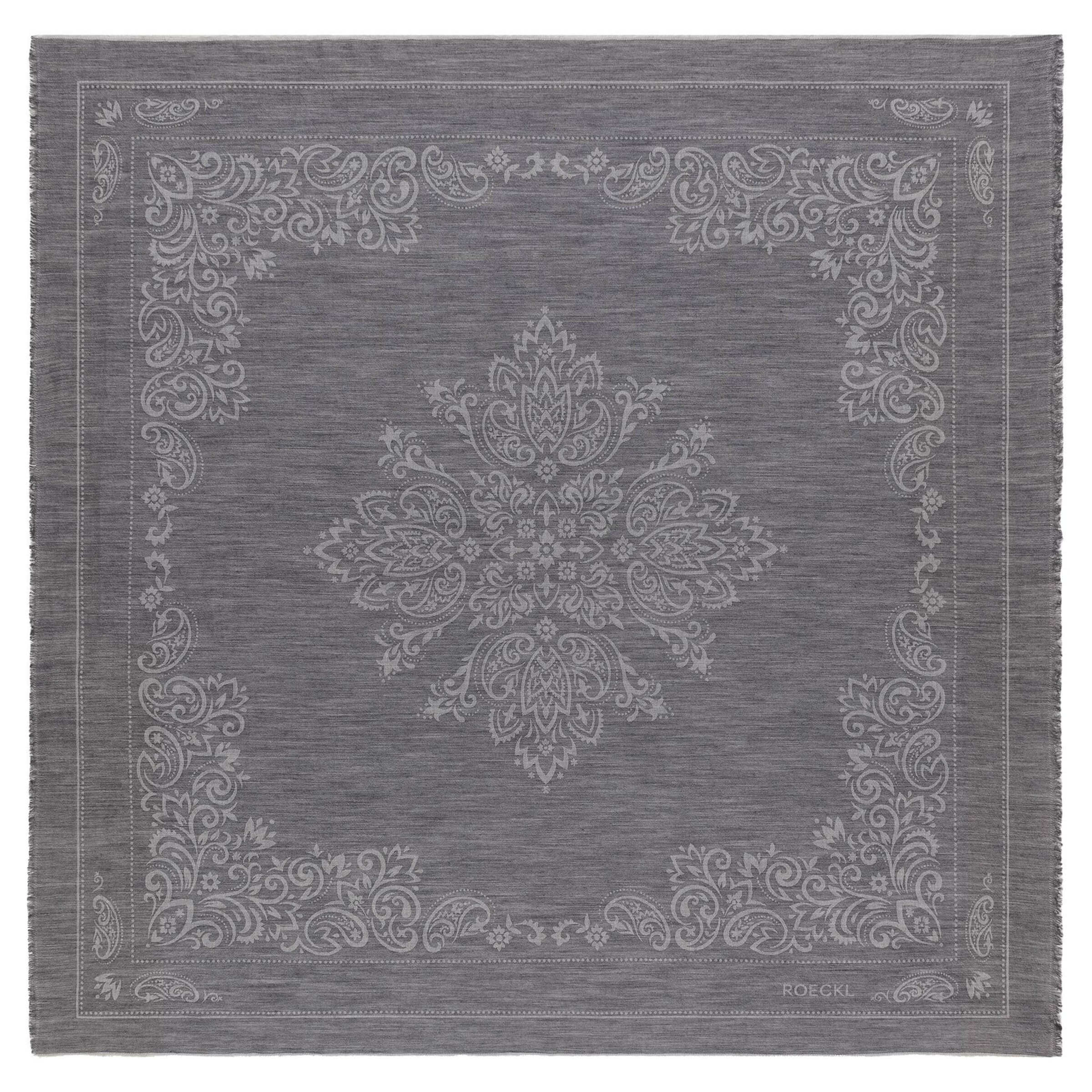 Foulard 'FLORAL ORNAMENT' di Roeckl in grigio: frontale