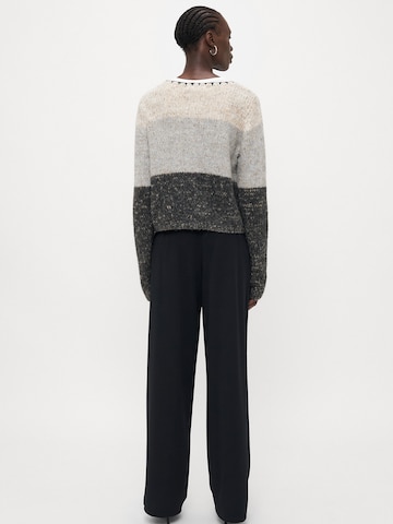 Vero Moda Tall Πλεκτή ζακέτα 'VMJENNA' σε μπεζ