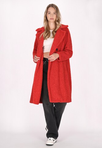 MYMO Between-Seasons Coat in Red