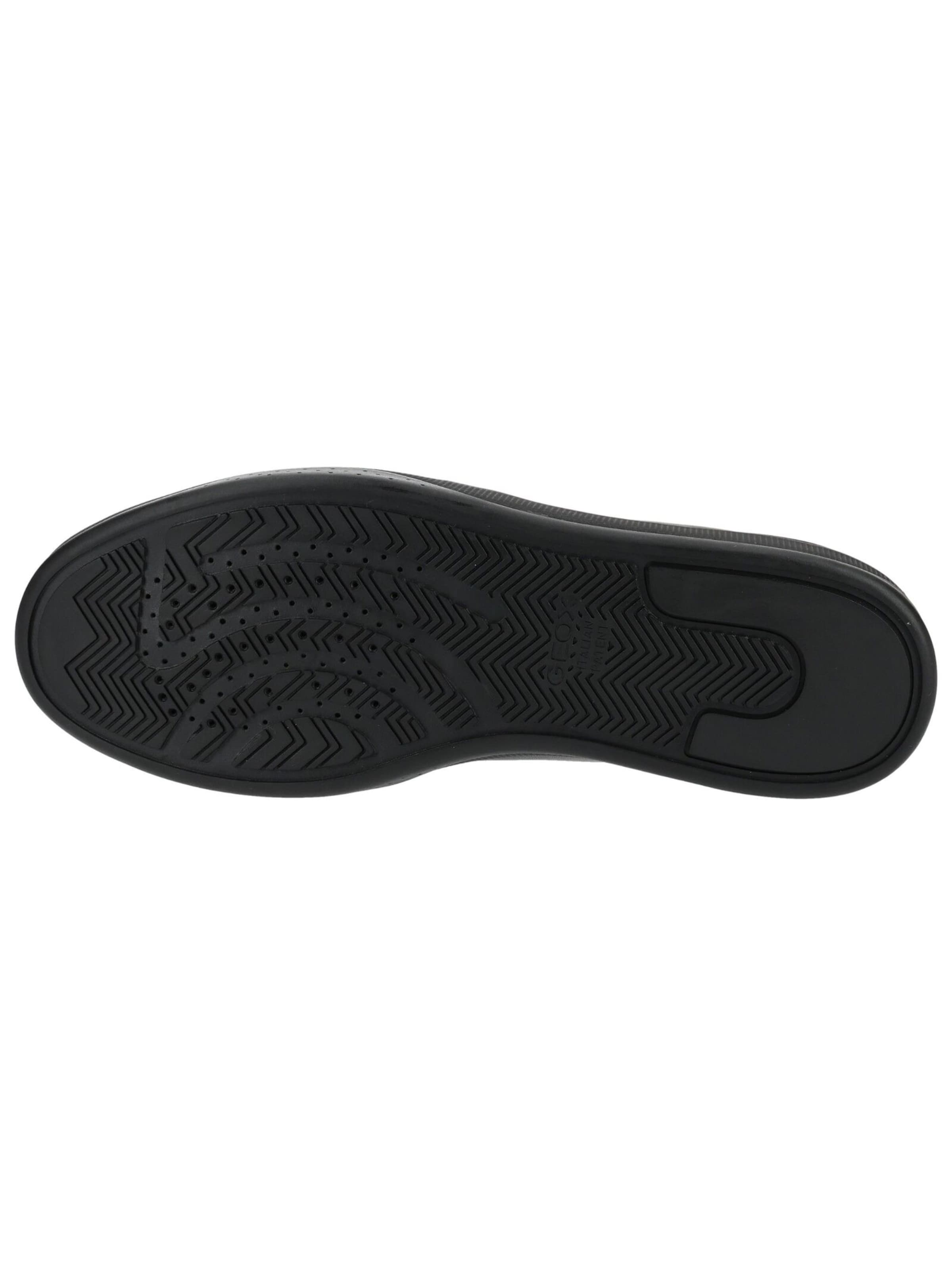 Baskets basses GEOX en noir
