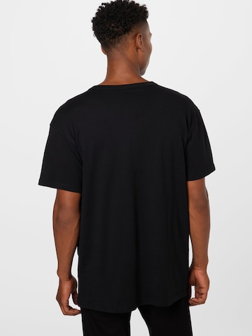 T-Shirt Urban Classics en noir