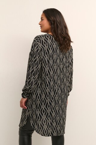 KAFFE CURVE Tuniek 'Roya' in Zwart