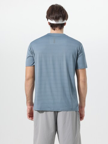 YOUTHUP Performance Shirt 'Kühlschicht' in Blue