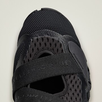 ADIDAS BY STELLA MCCARTNEY Sportschuh in Schwarz